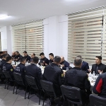 baskan-altay-kulu-ve-cihanbeylide-vatandaslarla-bulustu-itfaiyecilerle-sahur-yapti.jpg