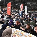 osmangazi-belediyesinin-iftar-sofrasi-doldu-tasti.jpg