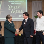 osmangazide-yilin-aydini-yasar-kemal.jpg