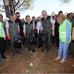 bakandan-yanginlara-karsi-vatandasla-birlikte-orman-temizligi.jpg