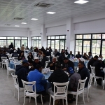 baskan-tasyasan-emekcilerle-kahvaltida-bulustu.jpg