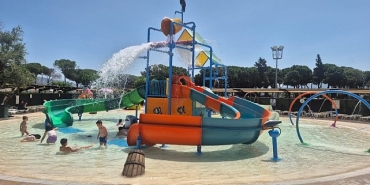baskan-cercioglundan-cocuklara-yaz-tatili-hediyesi-eglencenin-adresi-tekstil-park-aquapark.jpg