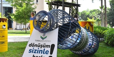 torbali-belediyesinden-cevre-haftasinda-anlamli-senlik.jpg