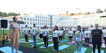 yoga-gunune-ozel-etkinlik.jpg