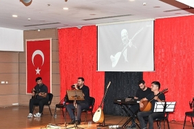 bozkirin-son-tezenesi-neset-ertas-vefatinin-13-yilinda-ciglide-anildi.jpg