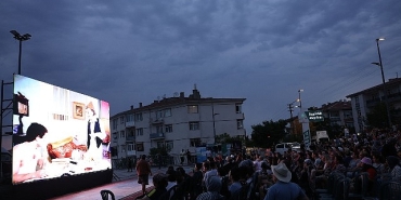 cankaya-acik-hava-sinema-gunleri-sona-erdi.jpg
