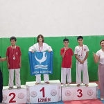 zafer-bayrami-sampiyonasinda-aliaganin-karate-zaferi.jpg