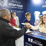antalya-kitap-fuarini-1-milyon-103-bin-kisi-ziyaret-etti.jpg