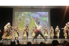 ege-universitesi-devlet-turk-musikisi-konservatuarindan-uca-daglar-turneye-cikiyor.jpg