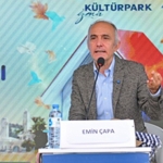 emin-capa-ve-sema-soykan-izkitapta-okuyucularla-bulustu.jpg