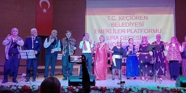 keciorende-emekliler-platformundan-sira-gecesi-coskusu.jpg