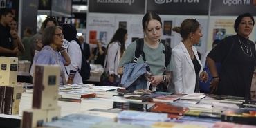 kitapseverlerin-merakla-bekledigi-fuar-basliyor.jpg