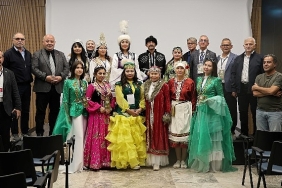 kocaeli-kitap-fuarinda-derinlikli-soylesiler.jpg