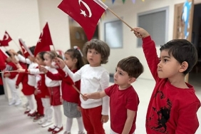 nilufer-kreslerinde-cumhuriyet-sevinci.jpg