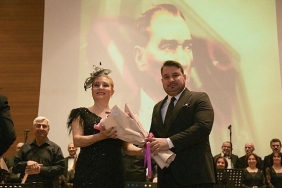 ataturkun-fikirleri-turkulerle-canlandirildi.jpg