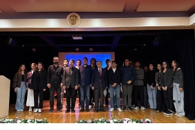 eude-ataturk-cumhuriyetinin-evrensel-boyutlari-anlatildi.jpg