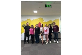 horoz-lojistikten-pembe-ekime-destek-meme-kanseri-farkindalik-semineri-duzenlendi.jpg