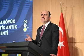 baskan-altay-buyuksehirin-kultur-sanat-calismalarini-anlatti.jpg