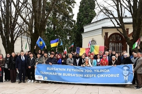 bursanin-700-yillik-hafizasi-tanpinarin-izinde-anlatildi.jpg