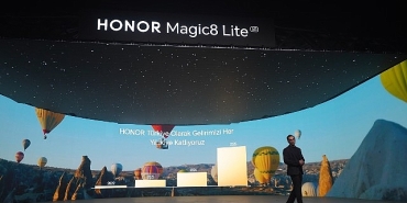 honor-cin-disi-pazarlarda-en-guclu-buyumeyi-gosteren-akilli-telefon-markasi-oldu.jpg
