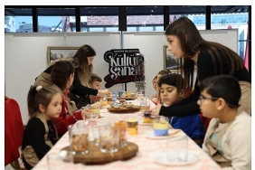 kartepeli-ogrencilerin-yariyil-tatili-sanatla-renkleniyor.jpg