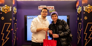 oyunseverler-vodafone-magazasinda-5g-farkiyla-brawl-stars-oynadi.jpg