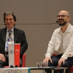 saglikta-iletisim-bir-tedavi-yontemi.jpg