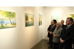 tuval-uzerine-istanbul-zeytinburnu-kultur-sanatta-sanatseverlerle-bulustu.jpg