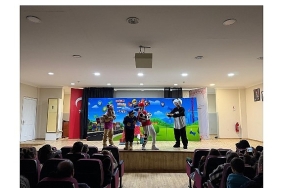 bayraklida-yariyil-tatili-dopdolu-gecti.jpg