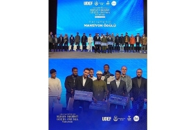 kuran-i-kerimi-guzel-okuma-yarismasi-final-programi-tamamlandi.jpg