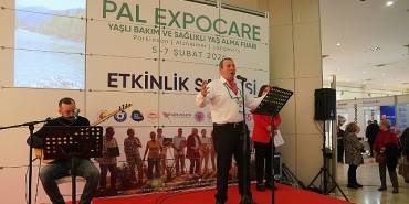 seferihisar-belediyesi-3-yas-universitesi-pal-expocare-fuarinda-buyuk-ilgi-gordu.jpg