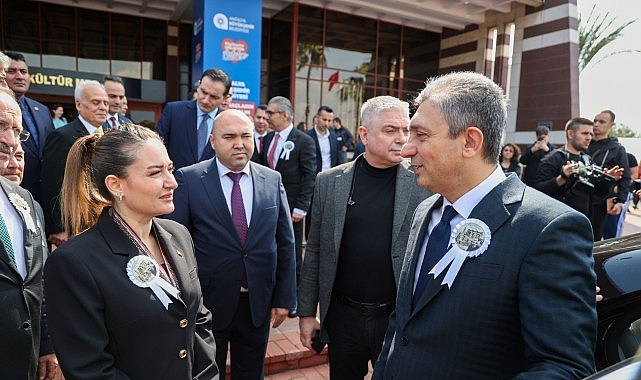 Atatürk’ün Antalya’ya gelişinin 96. yıldönümü törenle kutlandı