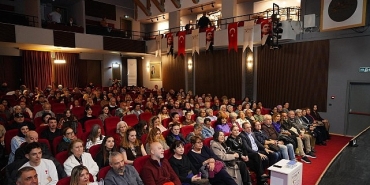 ayvalik-kadin-oyunlari-festivali-altinci-kez-perdelerini-acti.jpg