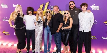 bir-nesli-tanimlayan-ikonik-karakter-hannah-montana-geri-dondu.jpg