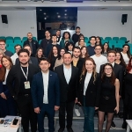 gencler-hibrit-kariyer-zirvesi-icin-konakta-bir-araya-geldi.jpg