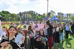 izkitap-7-izmir-kitap-fuari-17-26-nisanda-kulturparkta.jpg