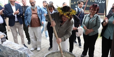 2-didim-ege-lezzetleri-festivali-zengin-tatlariyla-basladi.jpg
