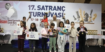 23-nisan-cocuk-ve-ucurtma-festivali-hafta-sonu-doldu-tasti.jpg