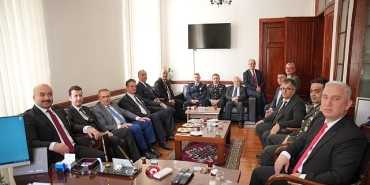 ataturkun-bergamaya-gelisinin-92-yil-donumu-gururla-kutlandi.jpg