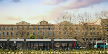 kadir-has-universitesinde-sinema-ve-metot-odaginda-25-yillik-tfayy-bulusmasi.jpg