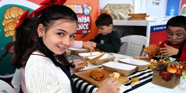 kruvasan-susleme-atolyesinde-renkli-anlar.jpg