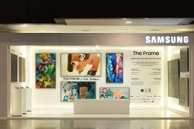 samsung-yapay-zeka-ve-tasarimi-ci-bloomda-sanatla-bulusturdu.jpg