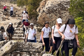 cercioglu-19-mayis-ataturku-anma-genclik-ve-spor-bayrami-kapsaminda-aydinli-gencler-icin-trekking-etkinligi-duzenledi.jpg