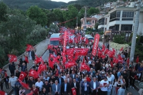 edremitte-19-mayis-coskusu.jpg