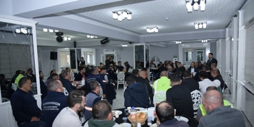 emekcilere-1-mayis-kutlamasi.jpg