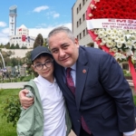 keciorende-19-mayis-kutlamalari-celenk-sunma-toreni-ile-basladi.jpg