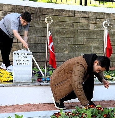 kutul-amare-sehitleri-izmitte-dualarla-anildi.jpg