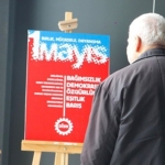 maltepede-1-mayis-afisleri-sergisi.jpg