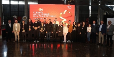 osmangazi-belediyesi-sinemaseverleri-bursada-bulusturdu.jpg