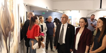 sanat-atolyelerinde-uretim-sureci-sergiyle-taclandi.jpg